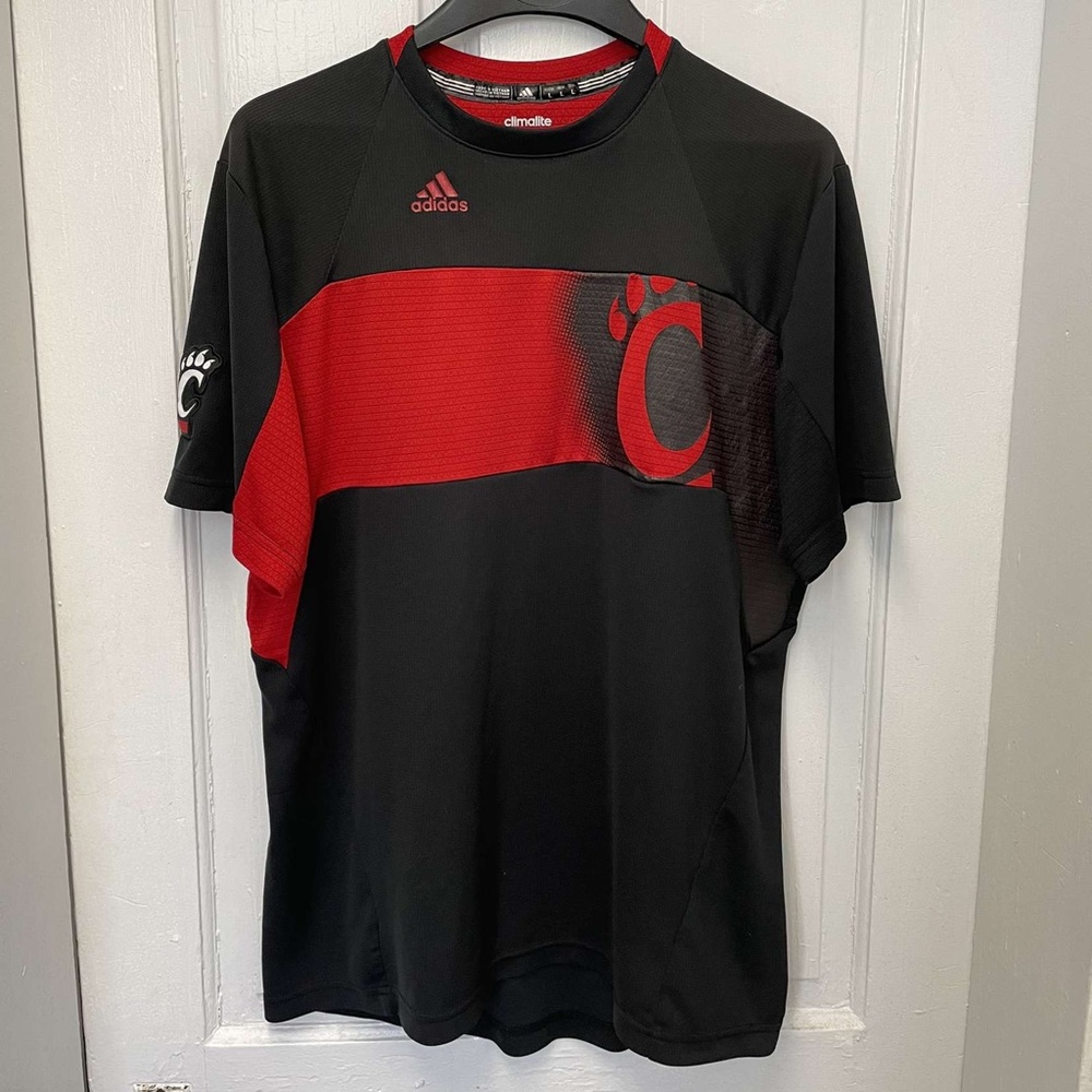 University of Cincinnati Bearcats Adidas Logo T-Shirt
